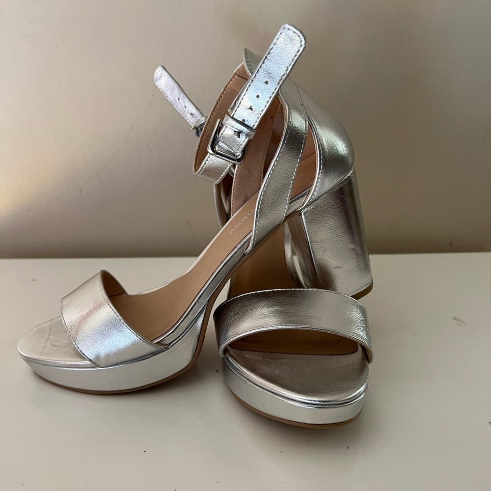 Brand-new silver block heels by CL by Laundry